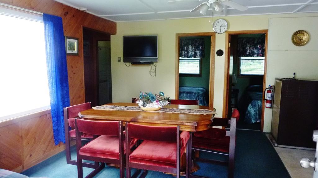 Silver Springs Cottage Resort Harcourt Exterior foto